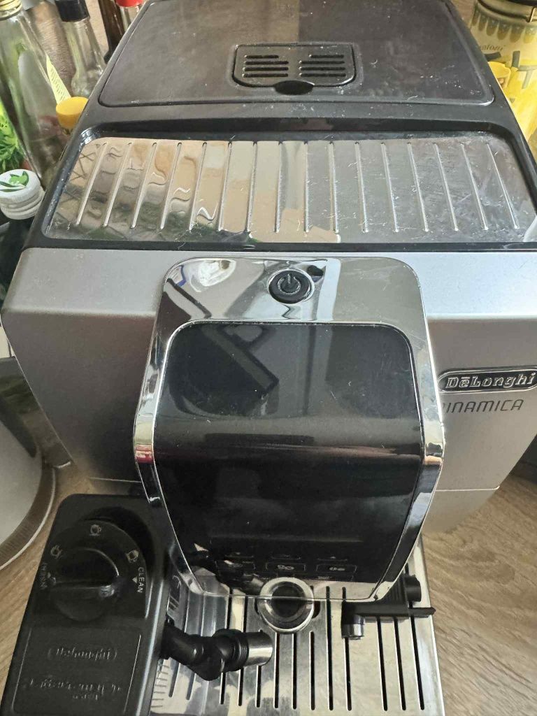 Ekspres Delonghi