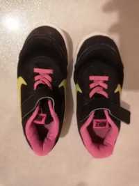 31 Nike adidasy buty sportowe 20 cm