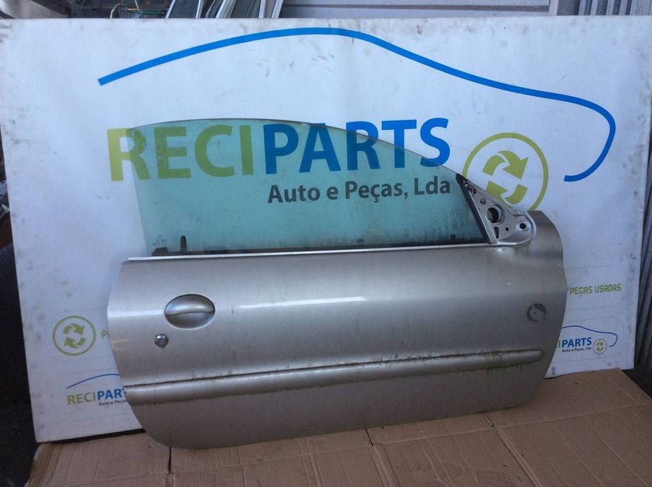 Porta Frente direita Peugeot 206 cc