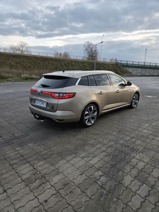 Renault megane rok 2016 poj 1.5td salonowa bogata wersja