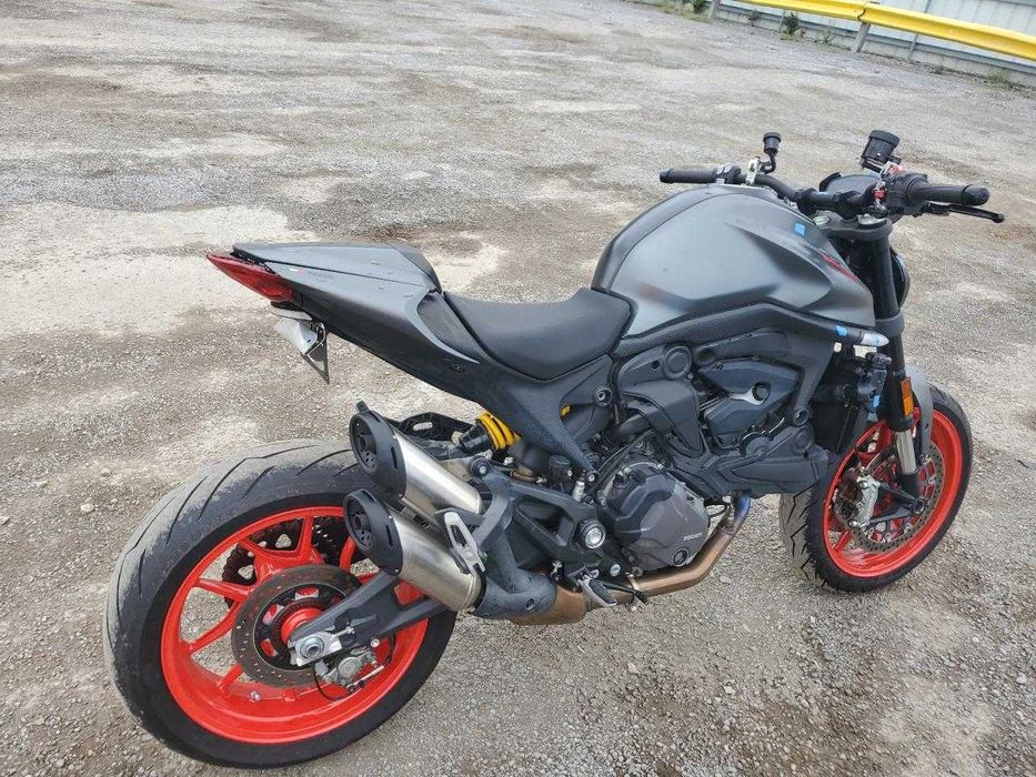 Ducati Monster 2023