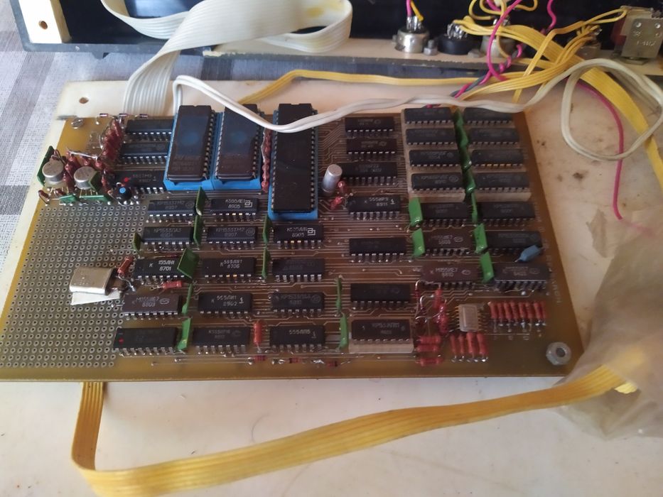 Компьютер spectrum + джойстики