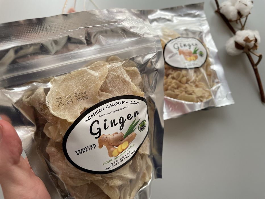 Імбир сушений шматками. Натуральний екзотичні сухофрукти без цукру