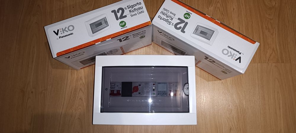 Щит з АВР під інвертор і захистом по напрузі