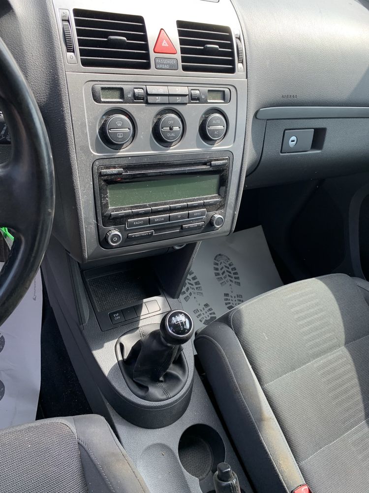 Vw touran 1.4 tsi lift uszkodzony