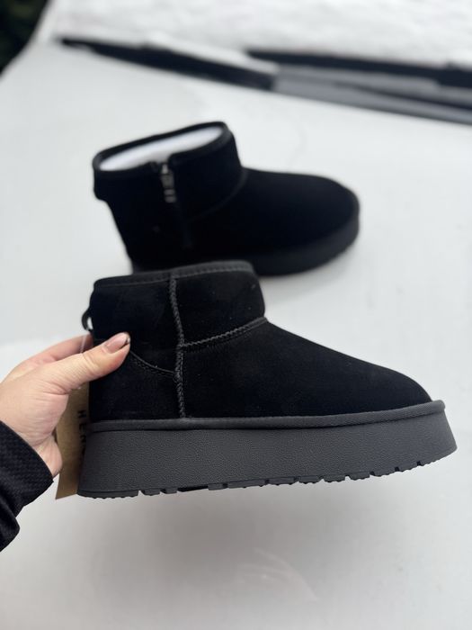 Натуральні угги з замочком