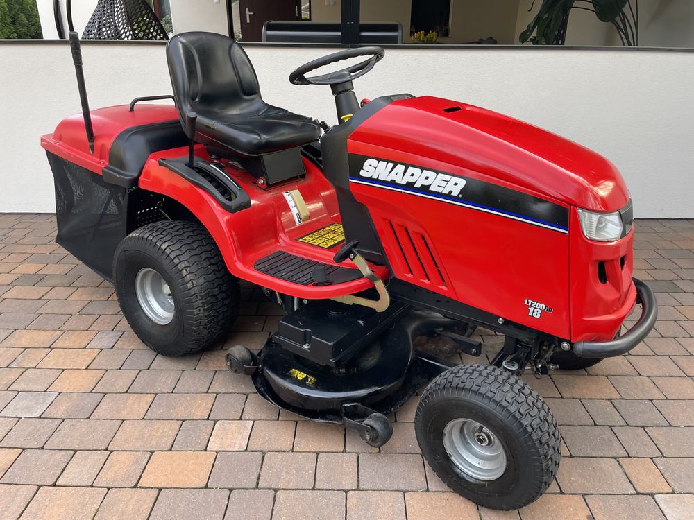 Traktorek kosiarka Snapper Hydro V-ka Briggs 18 km
