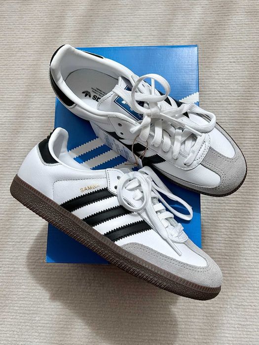 B75806\Nowe*SamDamskieadidas BiałyUnisexTrampki 40.5