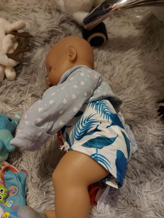 Lalka baby Born chłopiec i łóżeczko