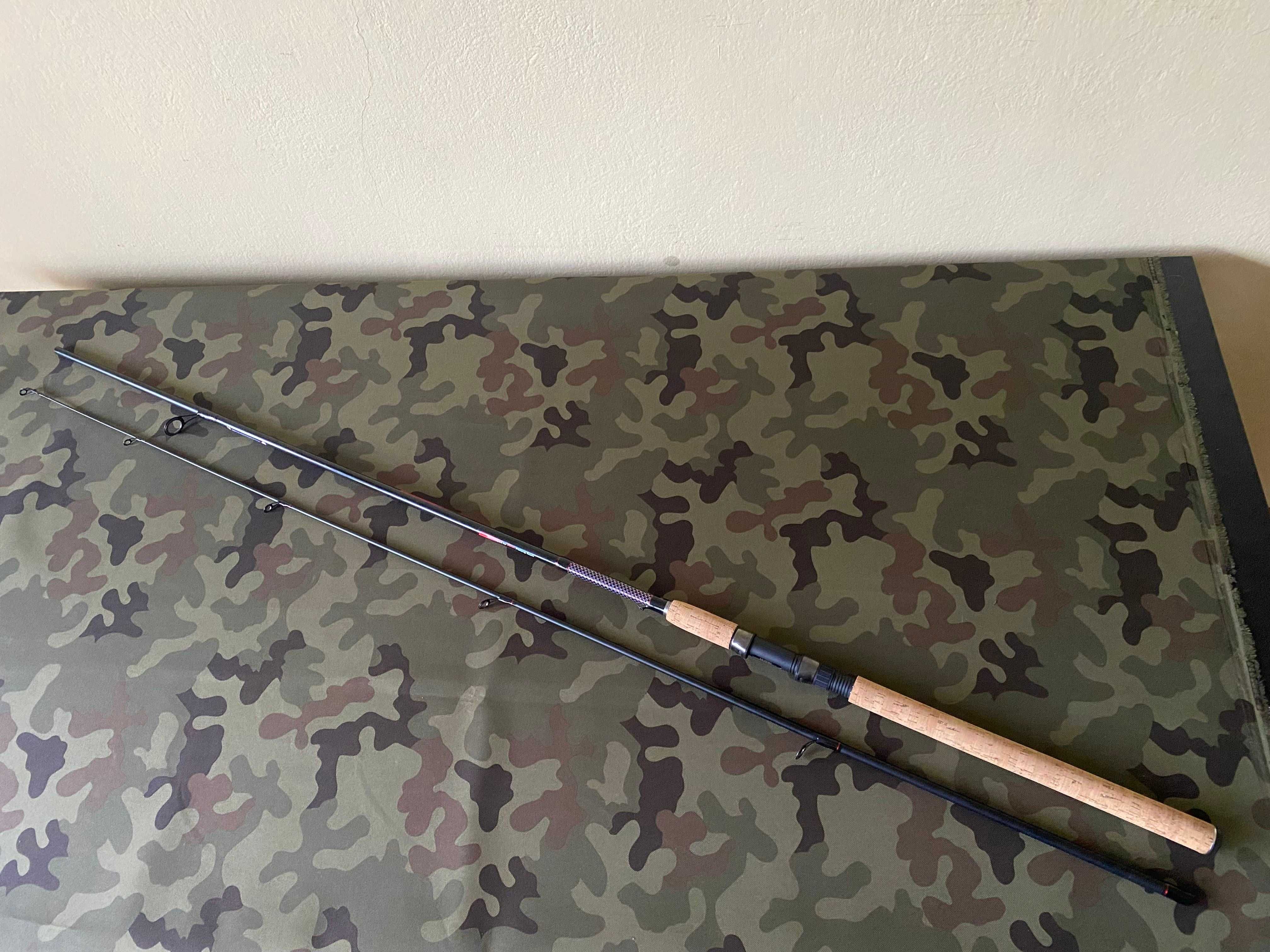 Wędka Jaxon Black Arrow Spinning 270cm-10-40g