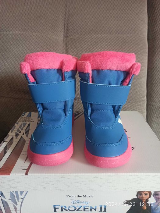 Buty na zimę Adidas Kraina lodu 25,5 Nowe