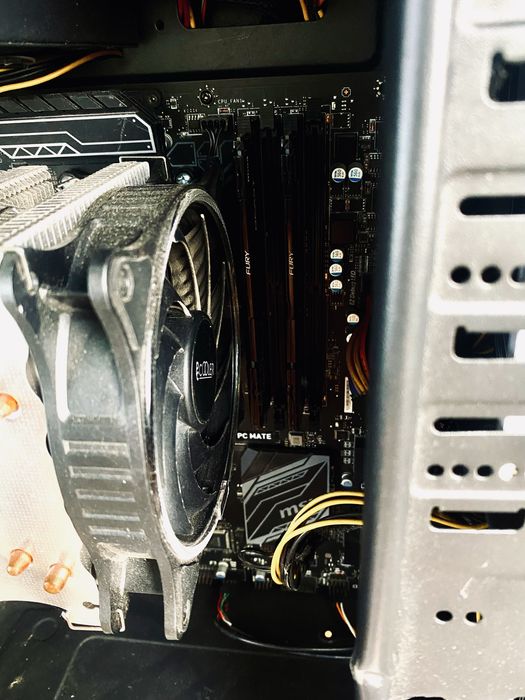R5 3600 / 1070 / 16GB / 1TB / 650W