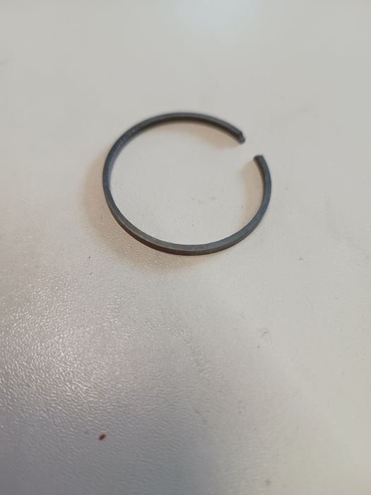 Nowy pierścień tłoka Komar Romet motorynka rozmiar 38.75 mm 3 szlif