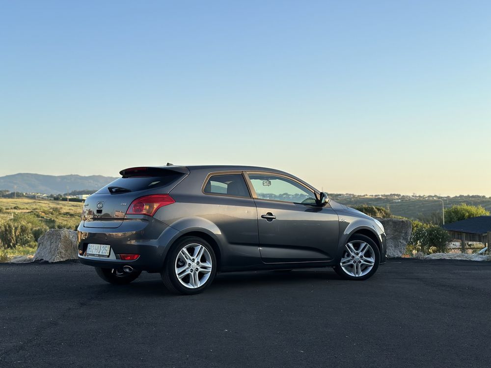 Kia Ceed S Coupe 1.6 CRDI