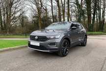 WYNAJEM VW Volkswagen T-Roc wypożyczalnia aut ŚWIDNICA