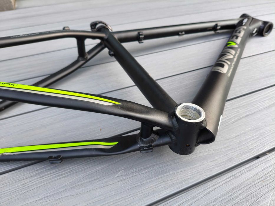 Rama Rowerowa Univega E-70 Hardtail Aluminiowa / Rozmiar M 26"