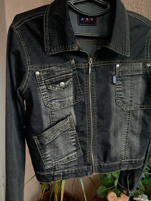 Джинсовая куртка