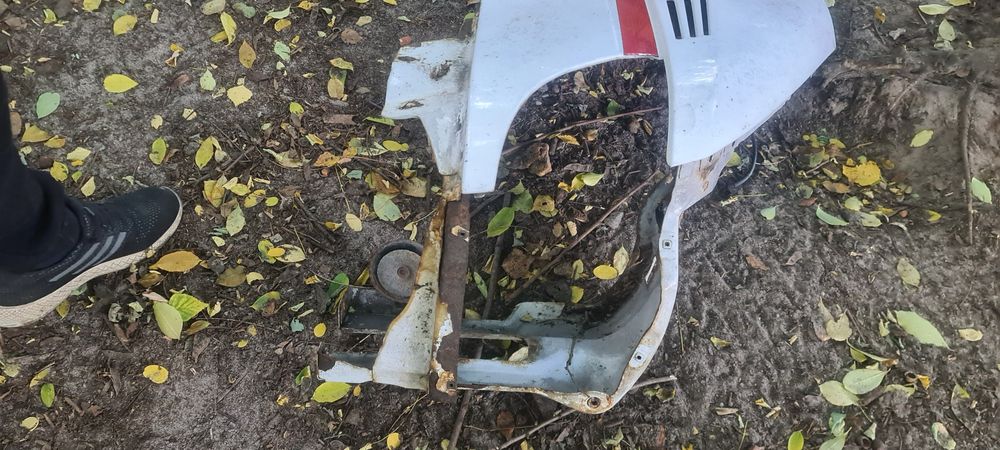 Błotnik Prawy Przedni Przód Mercedes Sprinter 903 LIFT