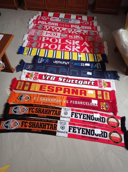Szaliki kibica różne rodzaje i kluby