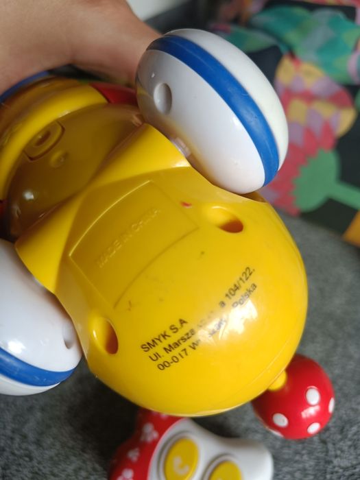 Interaktywny pies piesek Chester firmy Smiki smyk