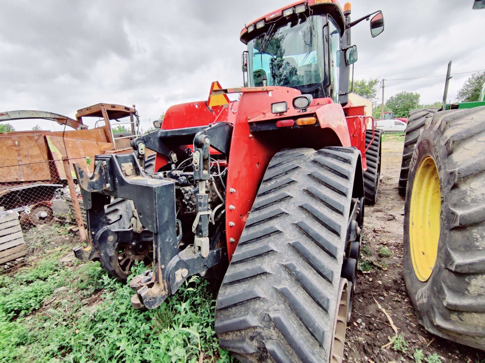 Гусеничний трактор Case IH Quadtrac 550
