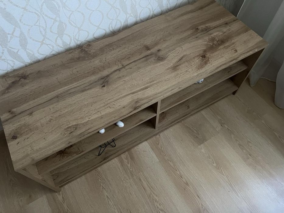 Шафа б.у. З дверцьой або без.