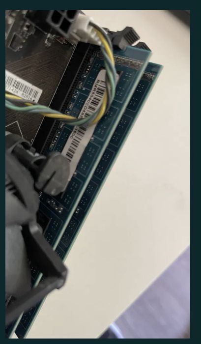 Płyta główna MSI H61M-P31(G3) + procesor I7 + 8gb ram