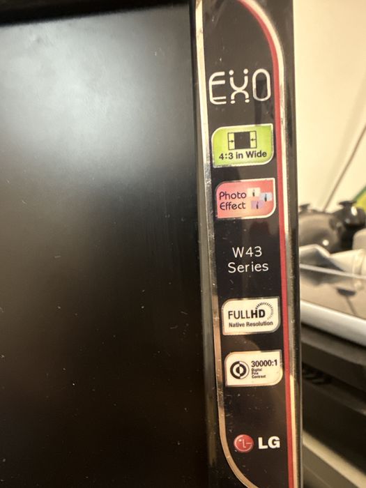 Monitor LG w43 series