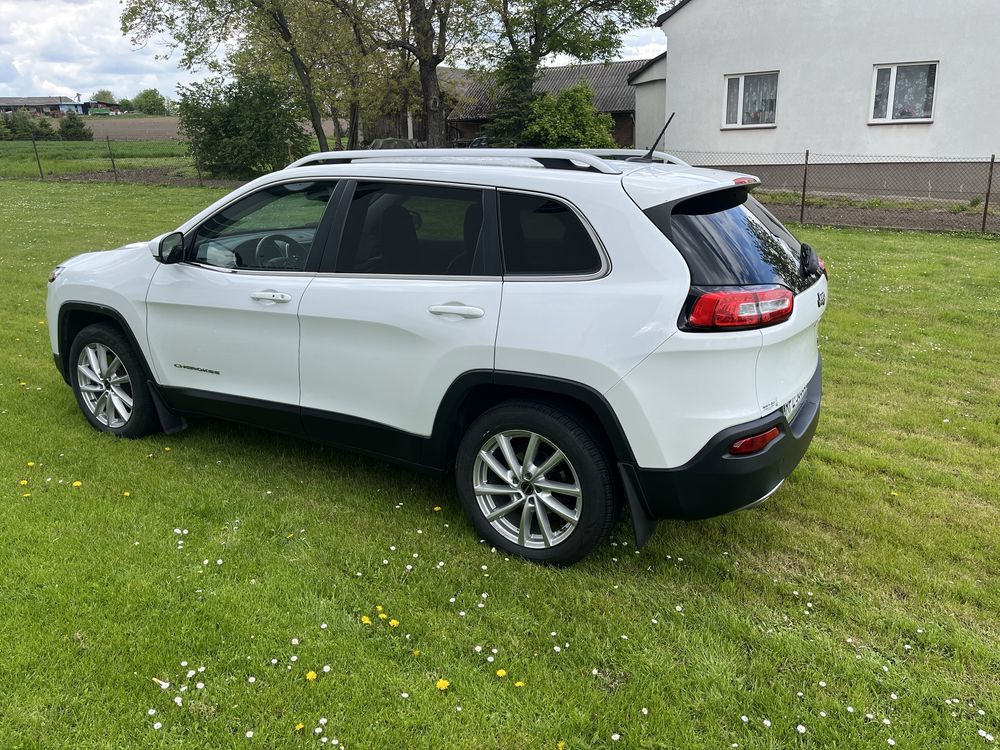 Jeep cherokee limited 2.4 b + lpg