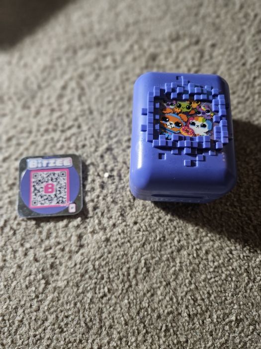 Bitzee Mascote Interativa