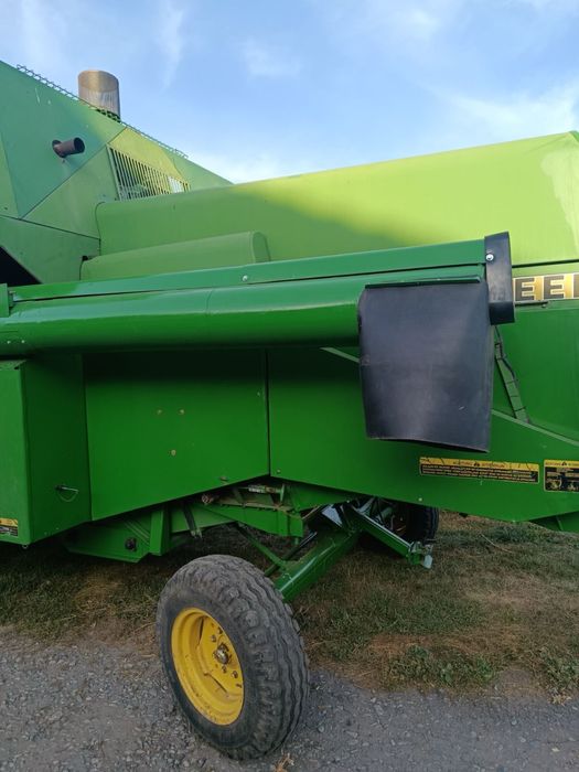 Зернозбиральний комбайн John Deere 1075 Гідро-4