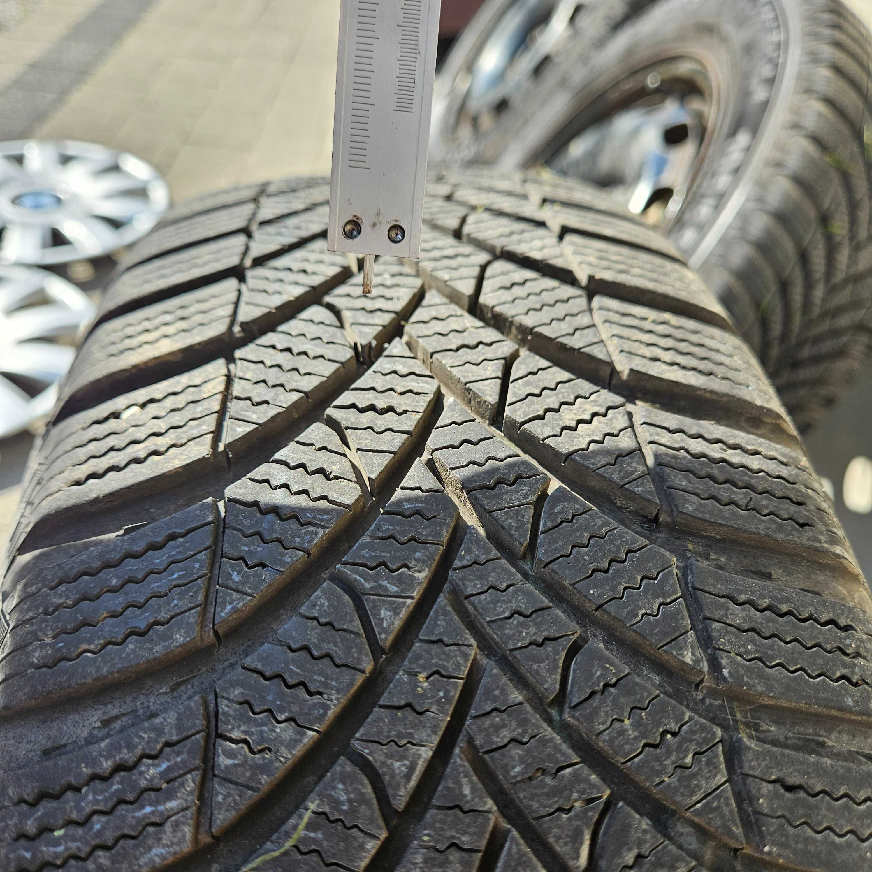 Felgi 5x100 +Semperit Speed-grip 5 195/65 R15 T XL