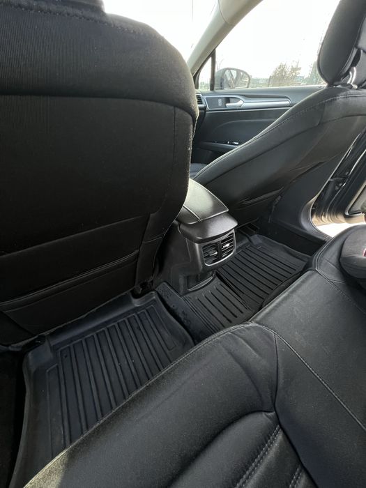 Ford fusion 2.0 hybrid