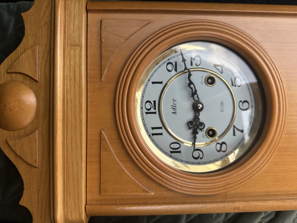 Zegar wiszący mechaniczny Adler