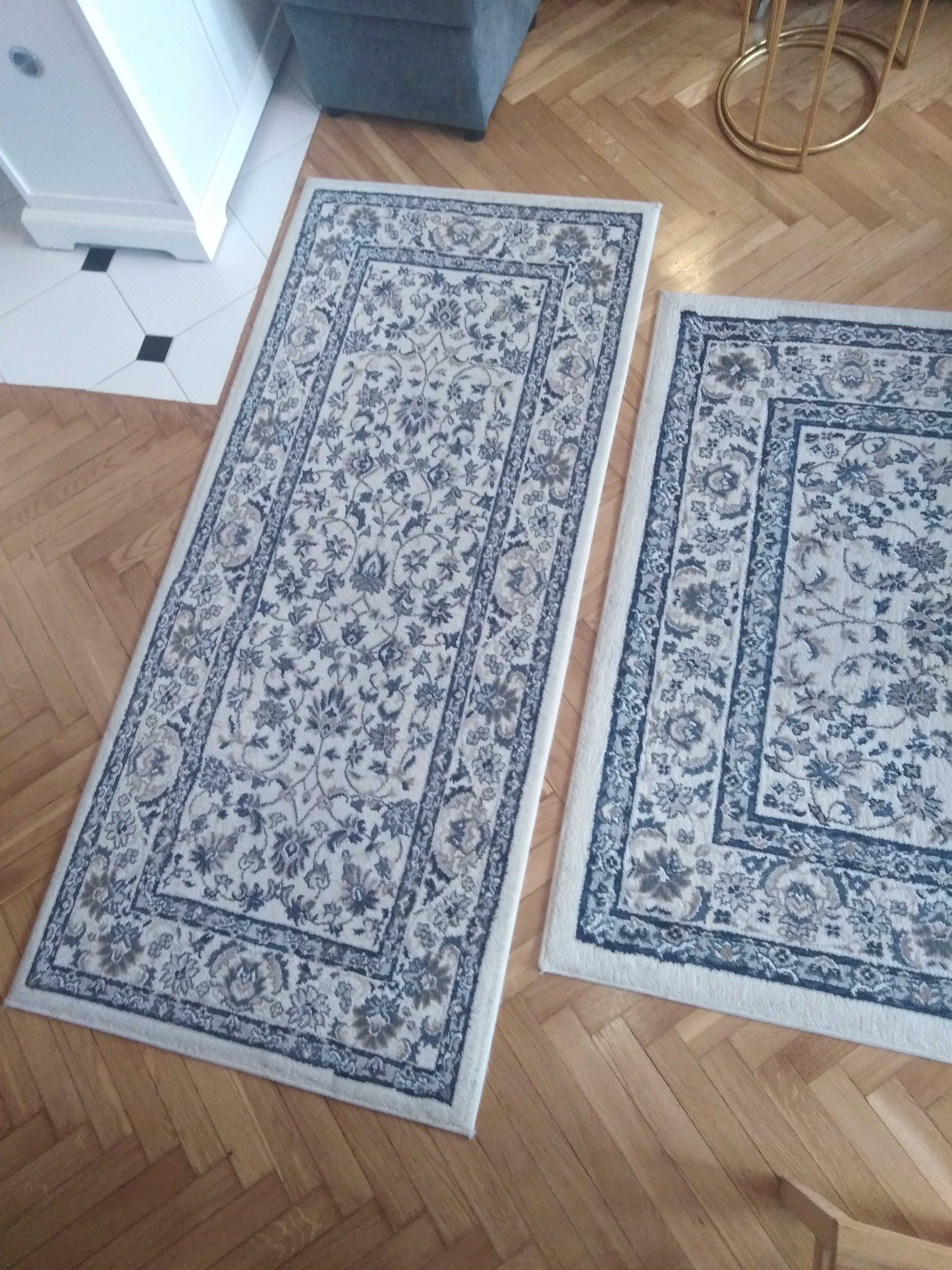 Dywan Valloby Ikea 2 szt 133x195cm,80x180 cm krótki włos,stan idealny