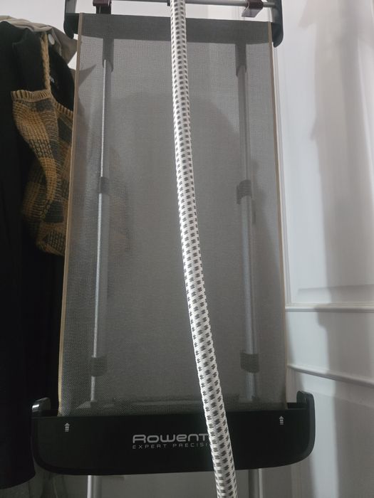 Ferro de engomar a vapor - Rowenta