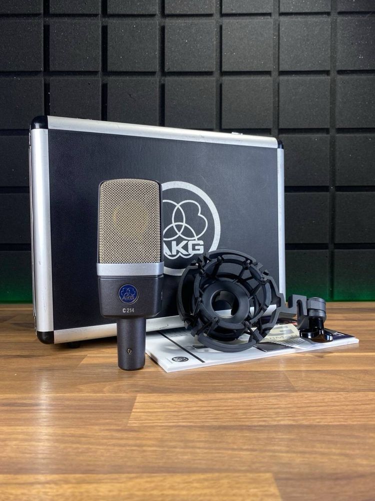 Микрофон AKG c214