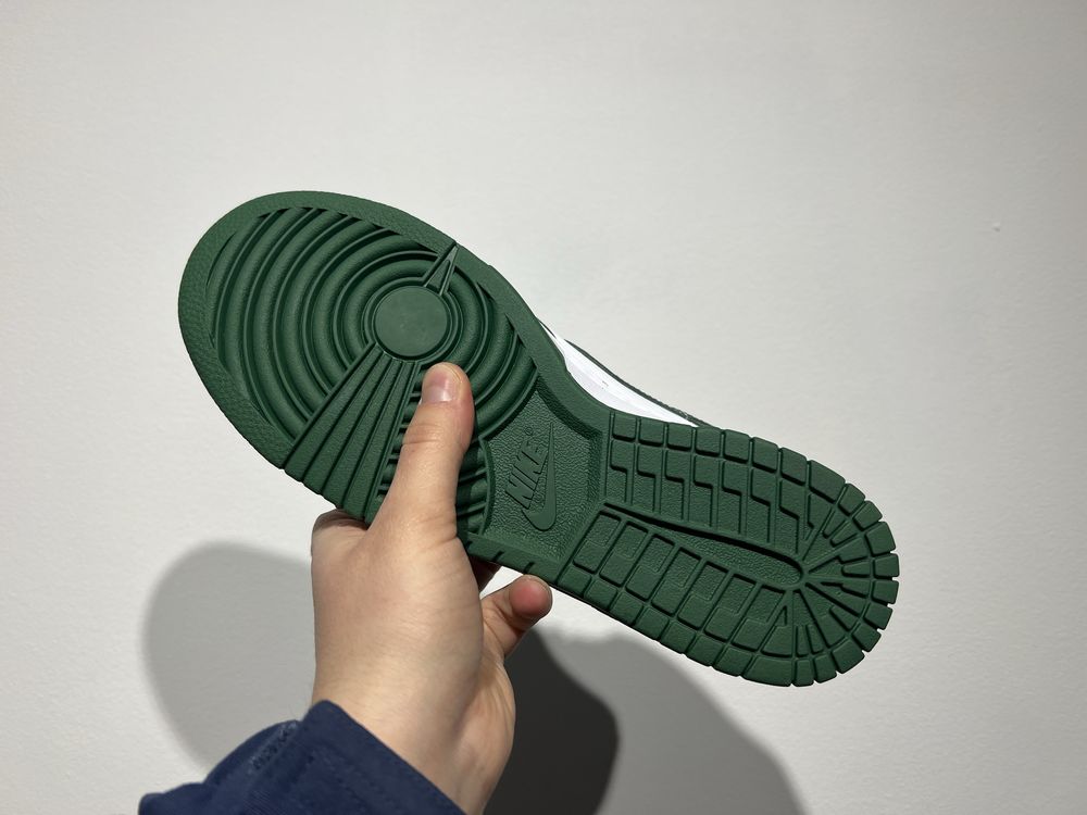 Кросівки чоловічі Nike Dunk Low DD1391-101 зелений колір