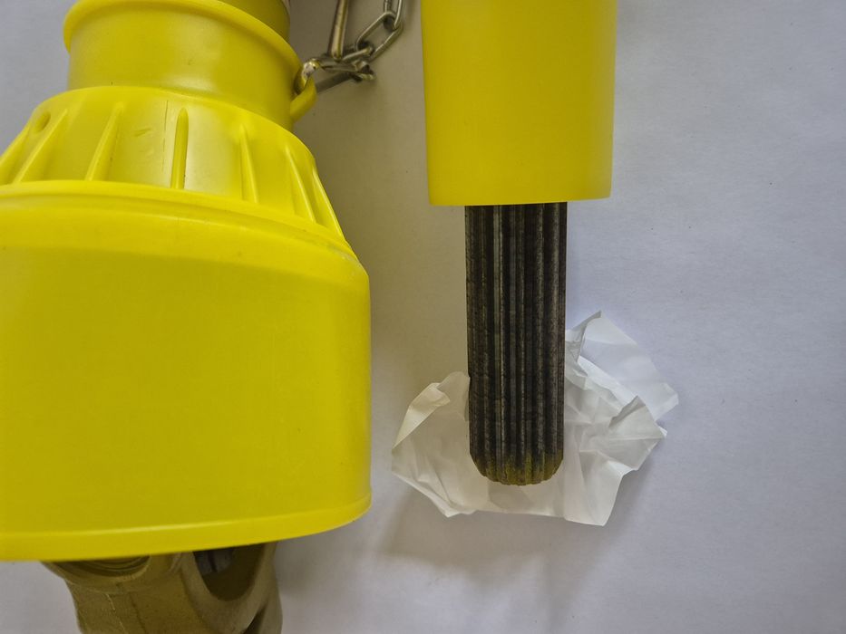 Wałek wom przekaźnika mocy frezowany krótki 65cm Kubota Yanmar Iseki