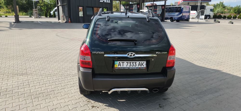 Продам туксона 4х4 АВТОМАТ