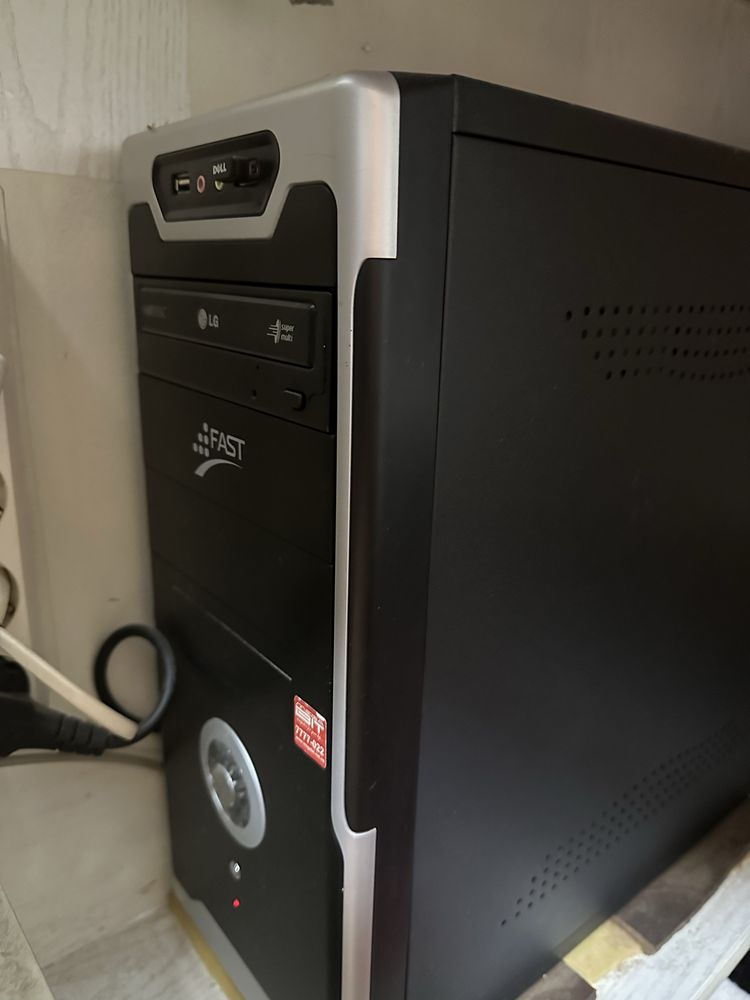 Комплект ПК: Pentium / 4 ГБ / HDD / Монітор 24” / Бездротова мишка/кла
