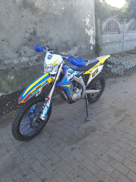 Cross mikilon mzk 250
