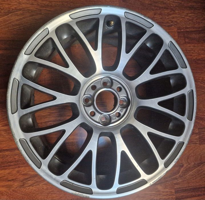 Jantes originais Fiat Abarth R17