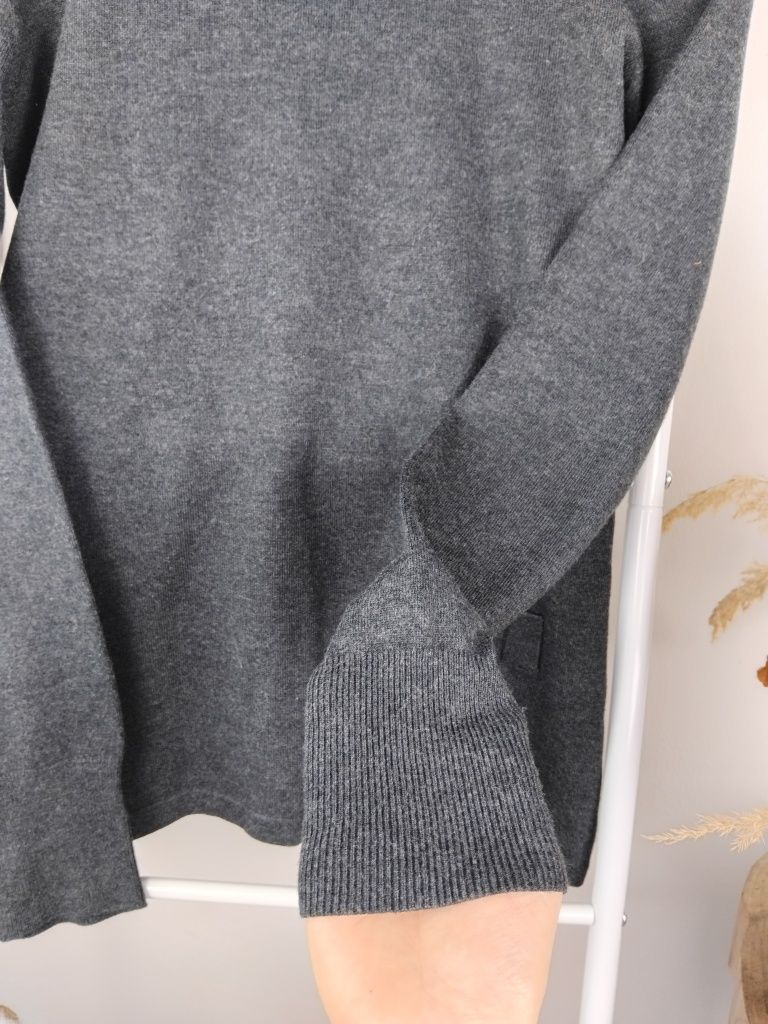 Jedwabny sweter z golfem sweterek rayon Tatuum bluzka klasyczna golf