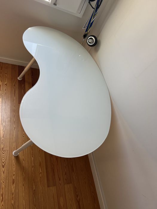 Secretária de Vidro