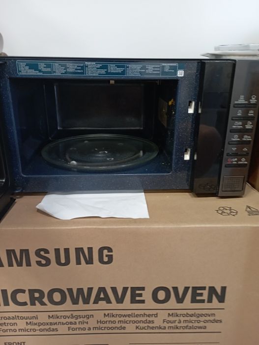 микроволновка с грилем