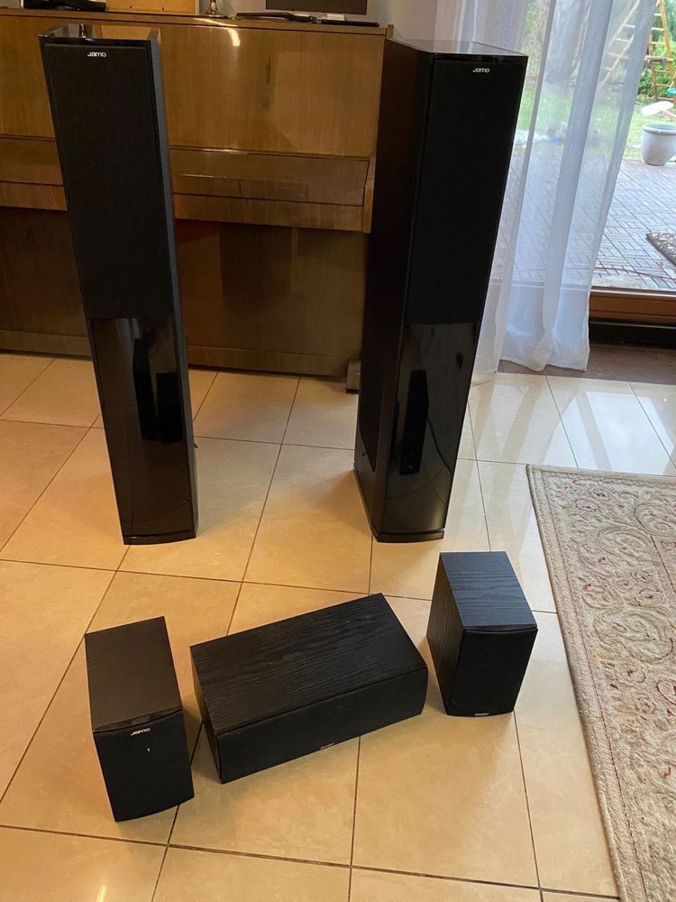 Amplituner AV Yamaha RX-V467 + kolumny Jamo S606
