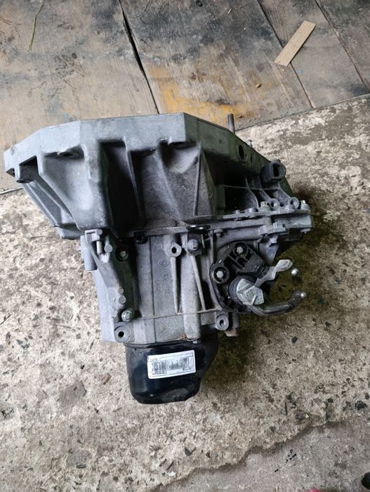 Коробка передач КПП 5- Ступка Renault Рено Меган Канго  JR5 301