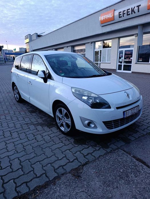Renault grand scenic