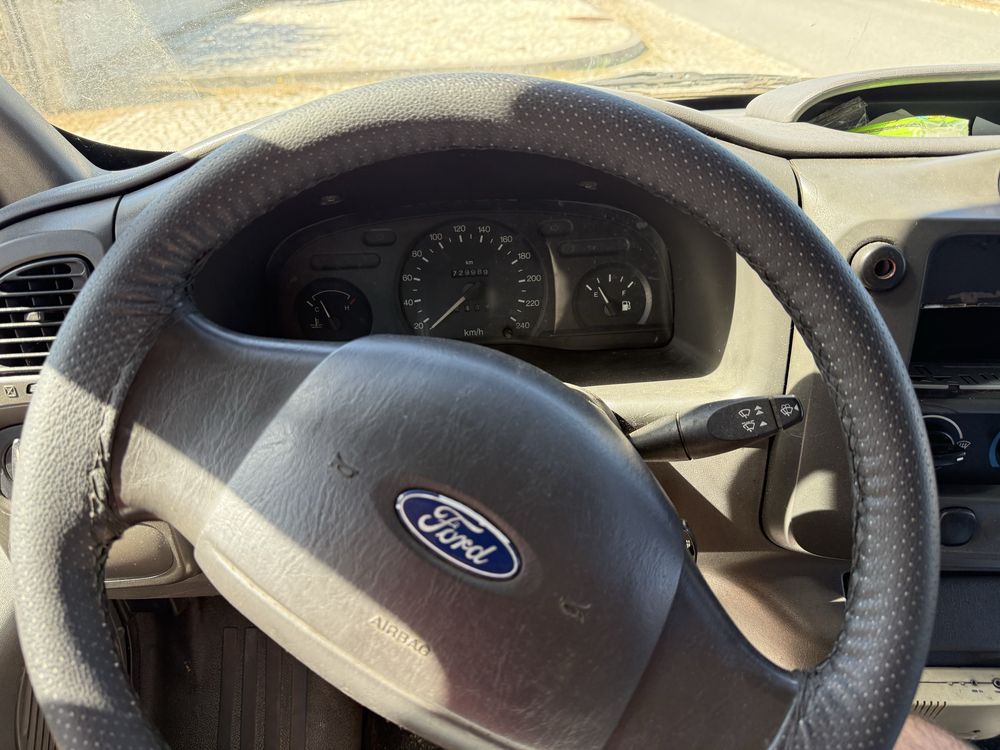 Ford transit 330